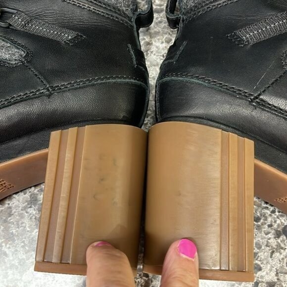 Sorel Women's Blake Waterproof Lace-Up Booties women’s 8 chunky platform shoes - Picture 5 of 16